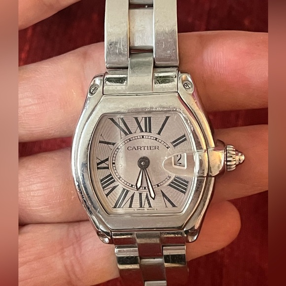 Cartier Women’s Roadster de Cartier Watch🩶 w/ Original boxes & Cleaning Kit - Picture 3 of 16